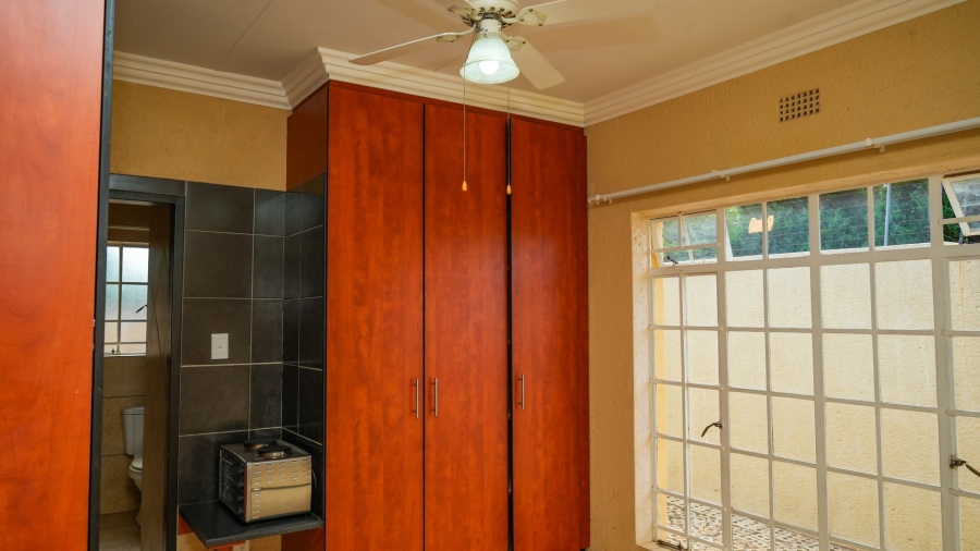 13 Bedroom Property for Sale in Doringkruin North West